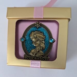 Elsa December Pin